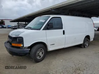 2006 Chevrolet Express Cargo z VIN 1GCGG25V161151782, wystawiony jako Copart lot #54370485 z przebiegiem 205 169 mil mil oraz Szkoda całkowita • Salvage title. Historia ofert i sprzedaży dostępna na DreamBid. Obrazek 1.