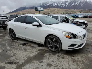 2012 Volvo S60 T6 with VIN YV1902FH5C2111761, listed as a Copart auction lot 48595905 with 195,803 mi miles and Salvage Title. Bid and sale history available at carsss.com. Image 4.