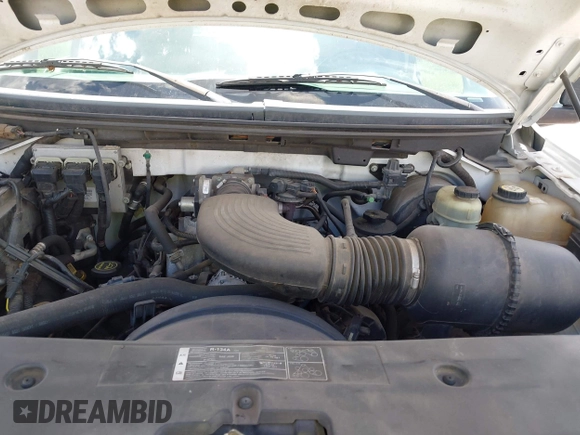 2005 Ford F-150 XL с VIN 1FTRF12W25NB63059, выставлен на аукционе IAAI как лот 42504402 с пробегом 157 793 миль миль и . История ставок и продаж доступна на DreamBid. Изображение 10.
