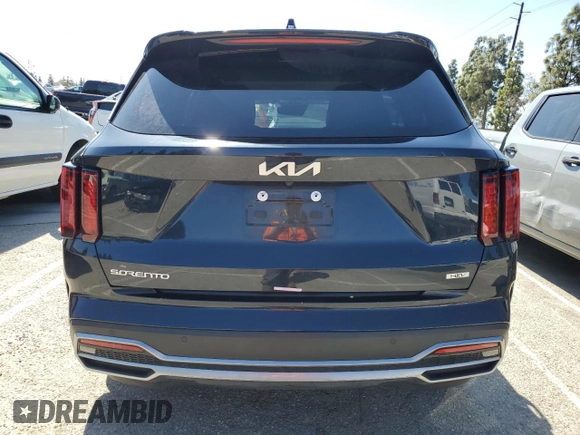 2023 Kia Sorento EX z VIN KNDRHDLG5P5142566, wystawiony jako Copart lot #49736665 z przebiegiem 69 993 mil mil oraz Szkoda całkowita • Salvage title. Historia ofert i sprzedaży dostępna na DreamBid. Obrazek 6.