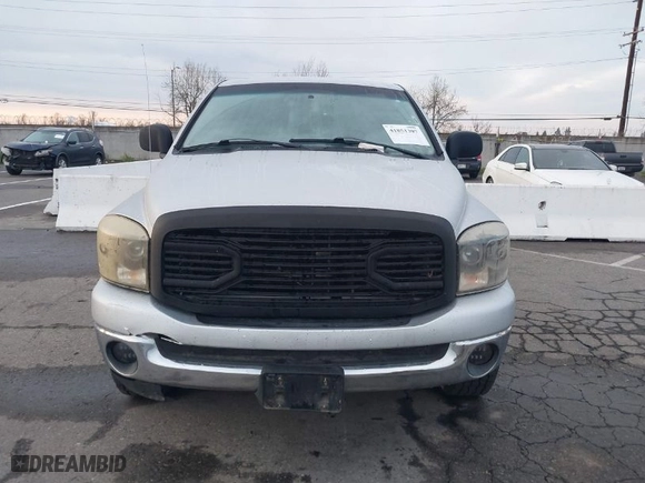 2008 Dodge Ram 1500 SLT with VIN 1D7HU18218S608781, listed as a IAAI auction lot 41851397 with 333,734 mi miles. Bid and sale history available at carsss.com. Image 12.