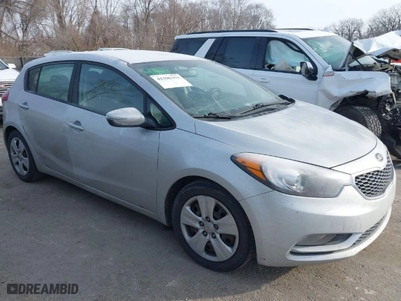 2016 Kia Forte 5-Door LX with VIN KNAFK5A82G5586927, listed as a IAAI auction lot 41396353 with 168,625 mi miles. Bid and sale history available at carsss.com. Image 1.