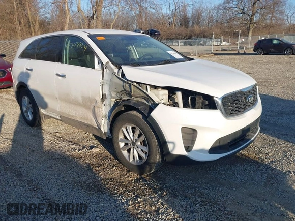 2019 Kia Sorento LX V6 with VIN 5XYPG4A57KG481194, listed as a IAAI auction lot 41748834 with 139,829 mi miles. Bid and sale history available at carsss.com. Image 1.