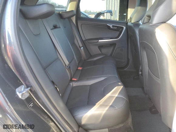 2015 Volvo XC60 T6 Platinum with VIN YV4902RM1F2662348, listed as a Copart auction lot 84502354 with 106,515 mi miles and Salvage Title. Bid and sale history available at carsss.com. Image 11.