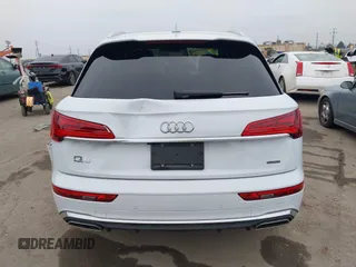 2021 Audi Q5 Premium Plus z VIN WA1E2AFY5M2071265, wystawiony jako IAAI lot #42348388 z przebiegiem 25 924 mil mil oraz . Historia ofert i sprzedaży dostępna na DreamBid. Obrazek 17.