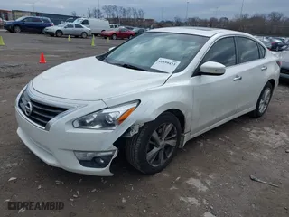 2014 Nissan Altima 2.5 SV with VIN 1N4AL3AP3EC128267, listed as a IAAI auction lot 41559433 with 169,844 mi miles. Bid and sale history available at carsss.com. Image 2.