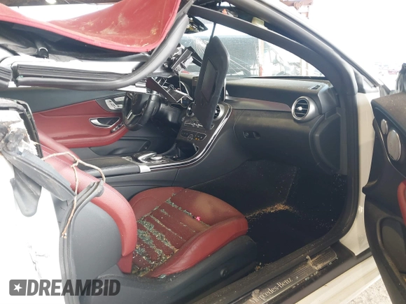 2022 Mercedes-Benz C 300 with VIN W1KWK8EB6NG112674, listed as a IAAI auction lot 41773696 with 26,242 mi miles and . Bid and sale history available at DreamBid. Image 5.
