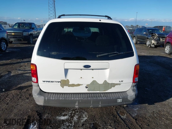 2000 Ford Windstar LX with VIN 2FMZA514XYBA31054, listed as a IAAI auction lot 41407293 with Not provided miles and . Bid and sale history available at DreamBid. Image 16.