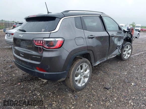 2022 Jeep Compass Limited with VIN 3C4NJDCB0NT132239, listed as a IAAI auction lot 42326962 with 56,278 mi miles and . Bid and sale history available at DreamBid. Image 4.