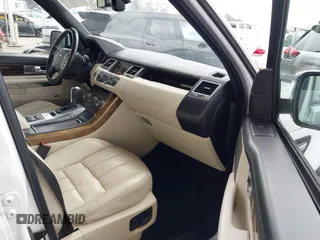 2013 Land Rover Range Rover Sport SC with VIN SALSH2E40DA800038, listed as a IAAI auction lot 42152992 with 119,438 mi miles and . Bid and sale history available at DreamBid. Image 5.