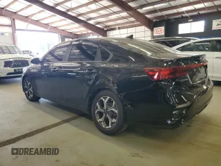 2019 Kia Forte LXS z VIN 3KPF24AD3KE025191, wystawiony jako Copart lot #61373395 z przebiegiem 56 696 mil mil oraz Czysty tytuł • Clean title. Historia ofert i sprzedaży dostępna na DreamBid. Obrazek 2.