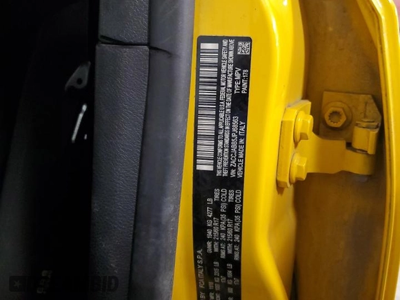2018 Jeep Renegade Latitude with VIN ZACCJABB5JPJ68563, listed as a Copart auction lot 48377865 with Not provided miles and Salvage title. Bid and sale history available at DreamBid. Image 16.