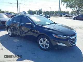 2019 Chevrolet Malibu LS z VIN 1G1ZB5ST5KF191610, wystawiony jako IAAI lot #42025682 z przebiegiem 47 033 mil mil oraz . Historia ofert i sprzedaży dostępna na DreamBid. Obrazek 1.