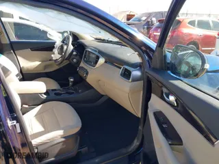 2020 Kia Sorento L with VIN 5XYPG4A30LG628228, listed as a IAAI auction lot 41391031 with 64,771 mi miles. Bid and sale history available at carsss.com. Image 5.