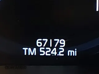 2019 Volvo XC60 Momentum with VIN LYVA22RK4KB229432, listed as a IAAI auction lot 42419336 with 67,179 mi miles and . Bid and sale history available at DreamBid. Image 15.