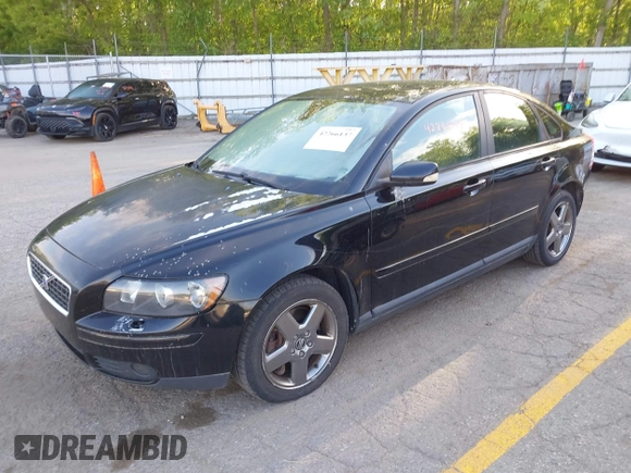 2006 Volvo S40 2.5L Turbo с VIN YV1MH682862213708, выставлен на аукционе IAAI как лот 42266137 с пробегом 165 225 миль миль и . История ставок и продаж доступна на DreamBid. Изображение 2.