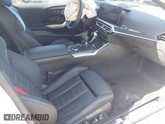 2024 BMW M2 with VIN 3MF13DM08R8E77496, listed as a IAAI auction lot 41950387 with 4,302 mi miles. Bid and sale history available at carsss.com. Image 5.