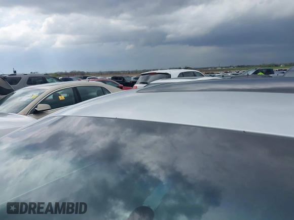 2016 Lincoln MKZ with VIN 3LN6L2G91GR606897, listed as a IAAI auction lot 41946522 with 143,347 mi miles and . Bid and sale history available at DreamBid. Image 17.