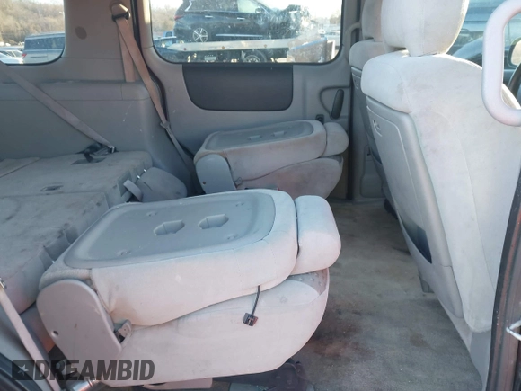 2008 Chevrolet Uplander LS z VIN 1GNDV23158D184494, wystawiony jako IAAI lot #41034865 z przebiegiem 280 230 mil mil oraz . Historia ofert i sprzedaży dostępna na DreamBid. Obrazek 8.