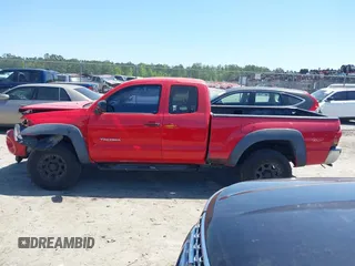 2006 Toyota Tacoma PreRunner z VIN 5TETU62NX6Z265482, wystawiony jako IAAI lot #41931729 z przebiegiem 255 000 mil mil oraz . Historia ofert i sprzedaży dostępna na DreamBid. Obrazek 14.