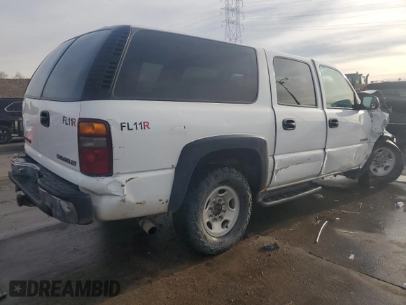 2001 Chevrolet Suburban LS with VIN 3GNGK26U31G110172, listed as a Copart auction lot 87319114 with 131,035 mi miles and Salvage Title. Bid and sale history available at carsss.com. Image 3.