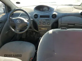 2003 Toyota ECHO z VIN JTDBT123530304829, wystawiony jako Copart lot #50893075 z przebiegiem 186 031 mil mil oraz Nie do naprawy • Non repairable. Historia ofert i sprzedaży dostępna na DreamBid. Obrazek 8.