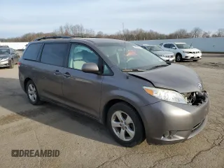 2014 Toyota Sienna LE AAS with VIN 5TDKK3DCXES421821, listed as a Copart auction lot 43223295 with 163,575 mi miles and Non Repairable. Bid and sale history available at carsss.com. Image 4.
