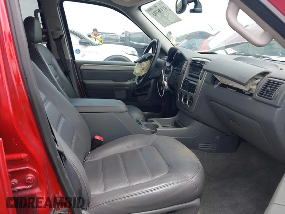2003 Ford Explorer XLT with VIN 1FMZU63K43UA13760, listed as a IAAI auction lot 42408783 with 60,996 mi miles and . Bid and sale history available at DreamBid. Image 5.