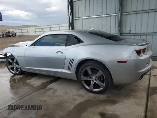 2012 Chevrolet Camaro 2LT z VIN 2G1FC1E39C9168510, wystawiony jako Copart lot #43344355 z przebiegiem 85 983 mil mil oraz Szkoda całkowita • Salvage title. Historia ofert i sprzedaży dostępna na DreamBid. Obrazek 2.