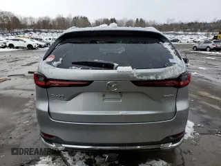 2024 Mazda CX-90 S Premium z VIN JM3KKDHC7R1147911, wystawiony jako Copart lot #83414044 z przebiegiem 11 220 mil mil oraz Szkoda całkowita • Salvage title. Historia ofert i sprzedaży dostępna na DreamBid. Obrazek 6.