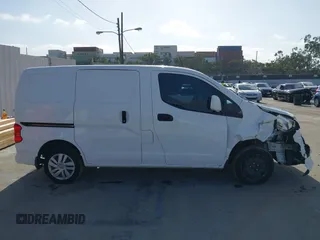 2021 Nissan NV200 SV z VIN 3N6CM0KN4MK706538, wystawiony jako IAAI lot #42219229 z przebiegiem 67 758 mil mil oraz . Historia ofert i sprzedaży dostępna na DreamBid. Obrazek 13.