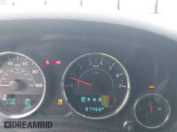 2017 Jeep Wrangler Unlimited Sahara with VIN 1C4HJWEG6HL609208, listed as a IAAI auction lot 42231634 with 87,466 mi miles and . Bid and sale history available at DreamBid. Image 7.