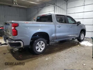 2019 Chevrolet Silverado 1500 LT with VIN 1GCPYDEK1KZ272127, listed as a Copart auction lot 46158415 with 107,311 mi miles and Salvage Title. Bid and sale history available at DreamBid. Image 3.