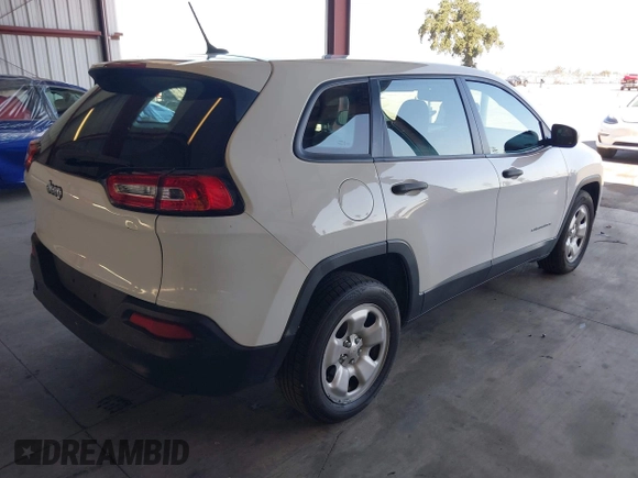 2015 Jeep Cherokee Sport z VIN 1C4PJLAB5FW560342, wystawiony jako IAAI lot #42422292 z przebiegiem 117 916 mil mil oraz . Historia ofert i sprzedaży dostępna na DreamBid. Obrazek 4.