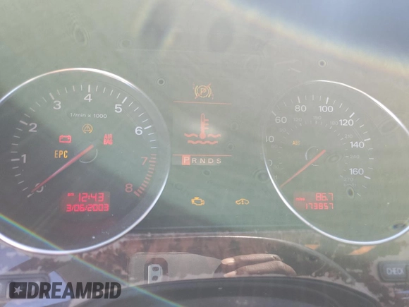 2004 Audi A8 z VIN WAUML44E74N006406, wystawiony jako Copart lot #74607684 z przebiegiem 173 857 mil mil oraz Szkoda całkowita • Salvage title. Historia ofert i sprzedaży dostępna na DreamBid. Obrazek 9.
