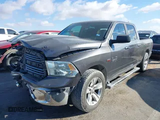 2014 Ram 1500 Big Horn z VIN 1C6RR6TT3ES272261, wystawiony jako IAAI lot #41460457 z przebiegiem 195 057 mil mil oraz . Historia ofert i sprzedaży dostępna na DreamBid. Obrazek 2.