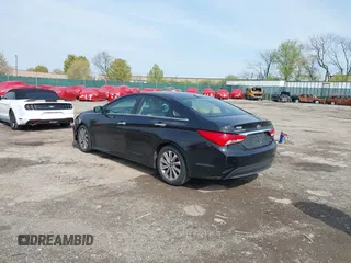 2014 Hyundai Sonata SE with VIN 5NPEC4AC7EH816873, listed as a IAAI auction lot 42026926 with 155,794 mi miles and . Bid and sale history available at DreamBid. Image 3.