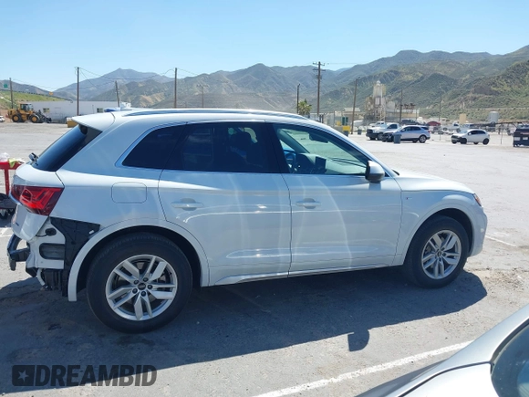 2022 Audi Q5 S line Premium with VIN WA1GAAFY0N2012590, listed as a IAAI auction lot 42004119 with 35,843 mi miles. Bid and sale history available at carsss.com. Image 14.
