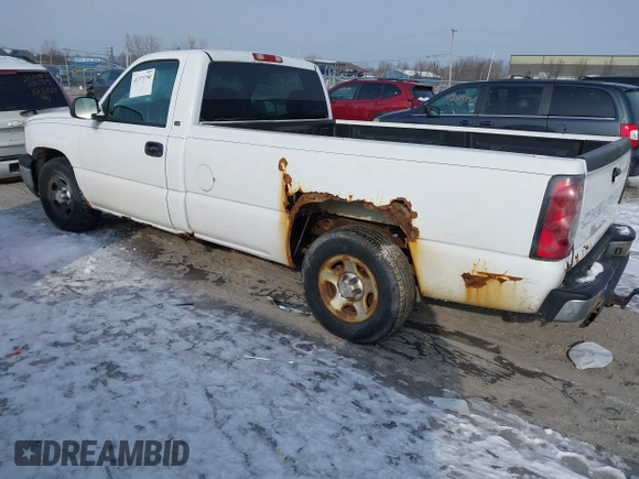 2004 Chevrolet Silverado 1500 Work Truck with VIN 1GCEC14X44Z236873, listed as a IAAI auction lot 41373750 with 95,355 mi miles. Bid and sale history available at carsss.com. Image 3.