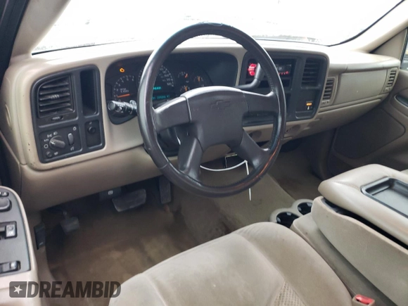2003 Chevrolet Silverado 1500 LS with VIN 1GCEC19T53Z208228, listed as a Copart auction lot 44546895 with 299,266 mi miles and Salvage Title. Bid and sale history available at DreamBid. Image 8.
