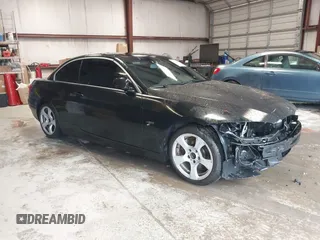 2007 BMW 3 Series 335i z VIN WBAWL73597PX46284, wystawiony jako IAAI lot #42244128 z przebiegiem 152 709 mil mil oraz . Historia ofert i sprzedaży dostępna na DreamBid. Obrazek 1.