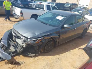 2019 Nissan Altima S z VIN 1N4BL4BV0KC188011, wystawiony jako IAAI lot #42265130 z przebiegiem 78 559 mil mil oraz . Historia ofert i sprzedaży dostępna na DreamBid. Obrazek 17.