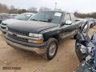 2002 Chevrolet Silverado 1500 LS with VIN 1GCEK19TX2E298985, listed as a IAAI auction lot 41459560 with 123,180 mi miles. Bid and sale history available at carsss.com. Image 2.