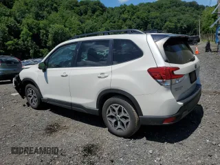 2024 Subaru Forester Premium with VIN JF2SKADC8RH429514, listed as a Copart auction lot 62229835 with 18,696 mi miles and Salvage title. Bid and sale history available at DreamBid. Image 2.