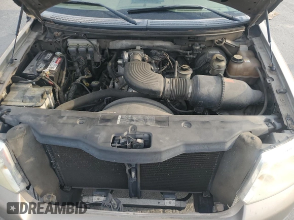 2006 Ford F-150 XLT с VIN 1FTRW12W36KD64701, выставлен на аукционе Copart как лот 57050095 с пробегом 197 089 миль миль и Списание • Salvage title. История ставок и продаж доступна на DreamBid. Изображение 11.