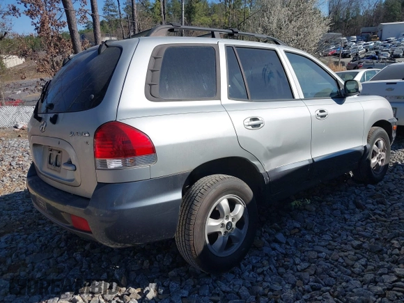 2005 Hyundai Santa Fe GLS with VIN KM8SC13D15U989331, listed as a IAAI auction lot 41653296 with 1 mi miles. Bid and sale history available at carsss.com. Image 4.