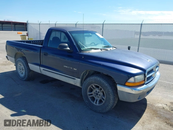 2001 Dodge Dakota with VIN 1B7FL26X41S182146, listed as a IAAI auction lot 41802021 with 202,073 mi miles. Bid and sale history available at carsss.com. Image 1.