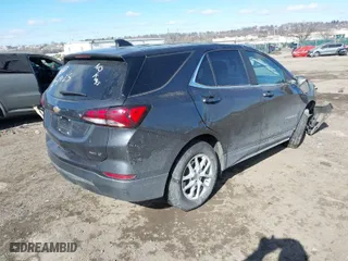 2022 Chevrolet Equinox LT with VIN 2GNAXUEV5N6140000, listed as a IAAI auction lot 41629013 with 57,626 mi miles. Bid and sale history available at carsss.com. Image 4.