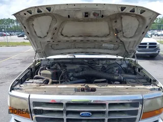 1997 Ford F-250 с VIN 1FTHX26H4VEA03307, выставлен на аукционе IAAI как лот 42491659 с пробегом 177 624 миль миль и . История ставок и продаж доступна на DreamBid. Изображение 10.