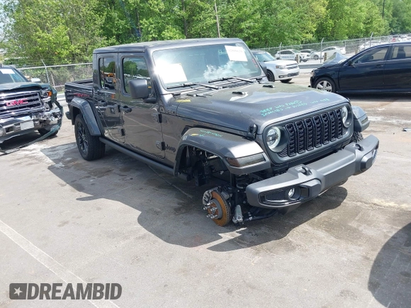 2024 Jeep Gladiator Sport с VIN 1C6HJTAG0RL131543, выставлен на аукционе IAAI как лот 42090629 с пробегом 8 546 миль миль и . История ставок и продаж доступна на DreamBid. Изображение 1.